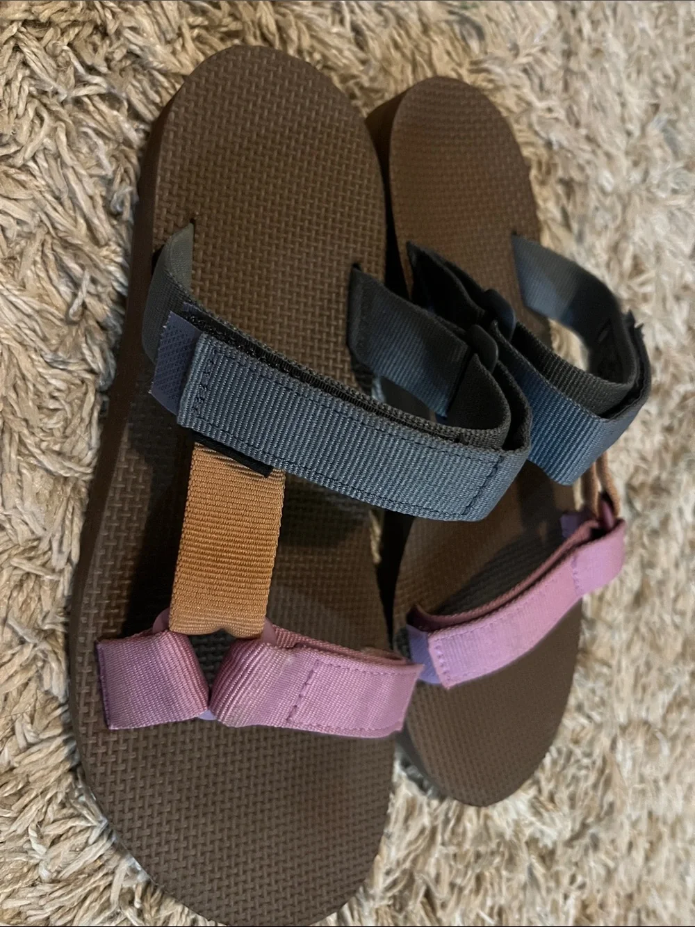 Teva Brown Footbed Sandals with Multicolor Straps. Women’s 8 - Picture 3 of 6